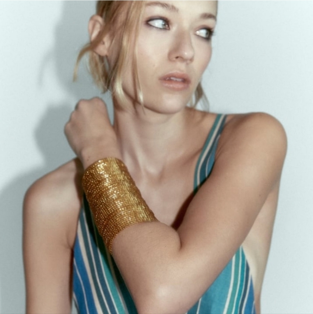 ZARA Wide Bracelet - Picture 3 of 15